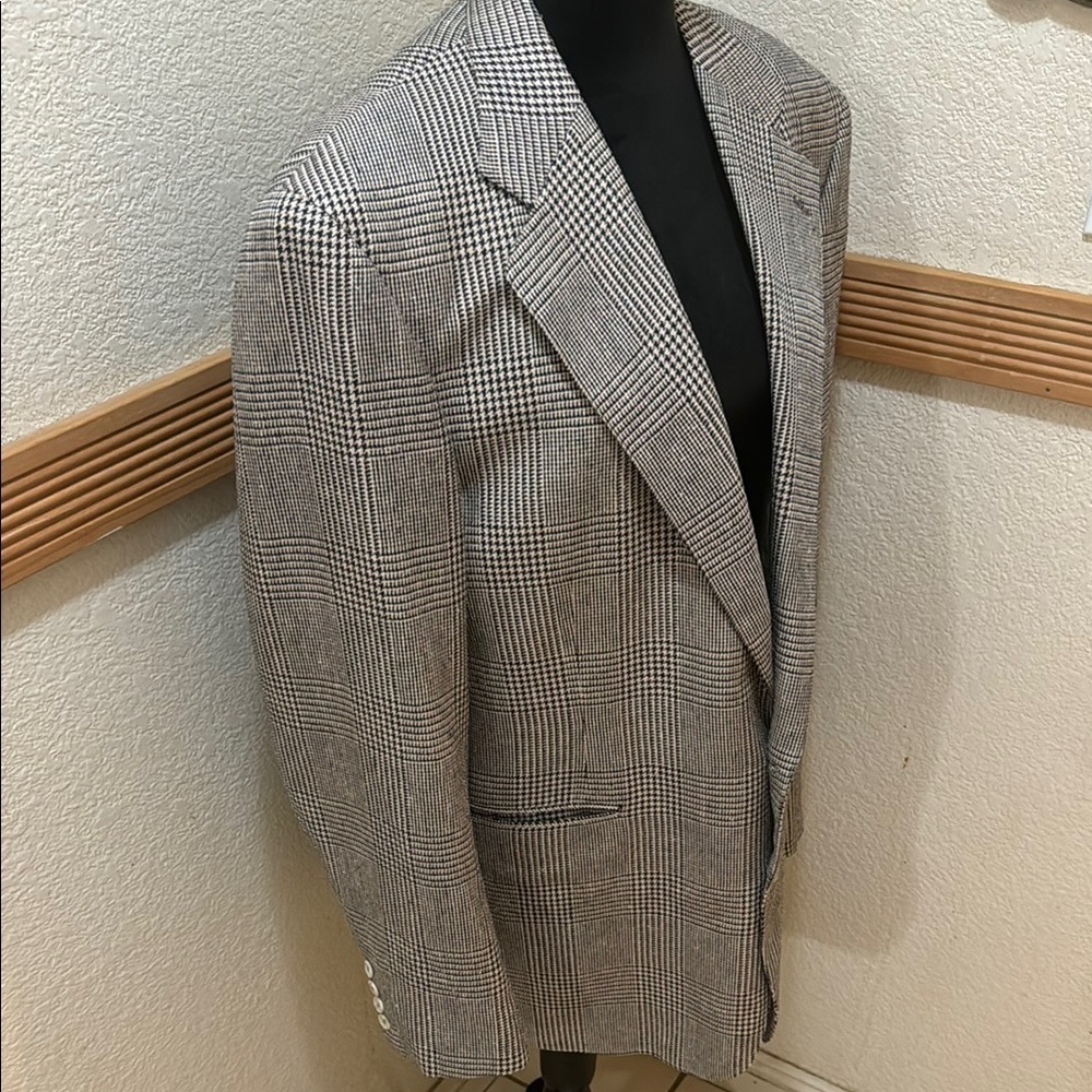 Men’s Club Room 100 % Silk Gingham Classic Blazer Size 44L Jacket! - Picture 4 of 15